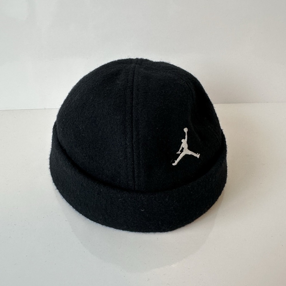 VINTAGE AIR JORDAN Wool Cap/ Beanie Black Size Medium Michael Jordan Brand